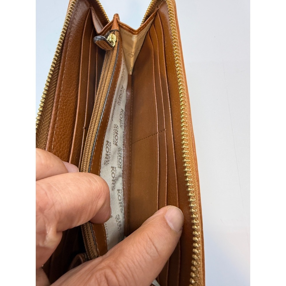 Michael Kors MK Signature Zip Around Continental Wallet Tan Beige Gold Tone Logo - Picture 9 of 11